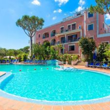 anteprima ischia con escursioni.jpg